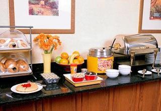 Hotel By Marriott Buckhead 3*